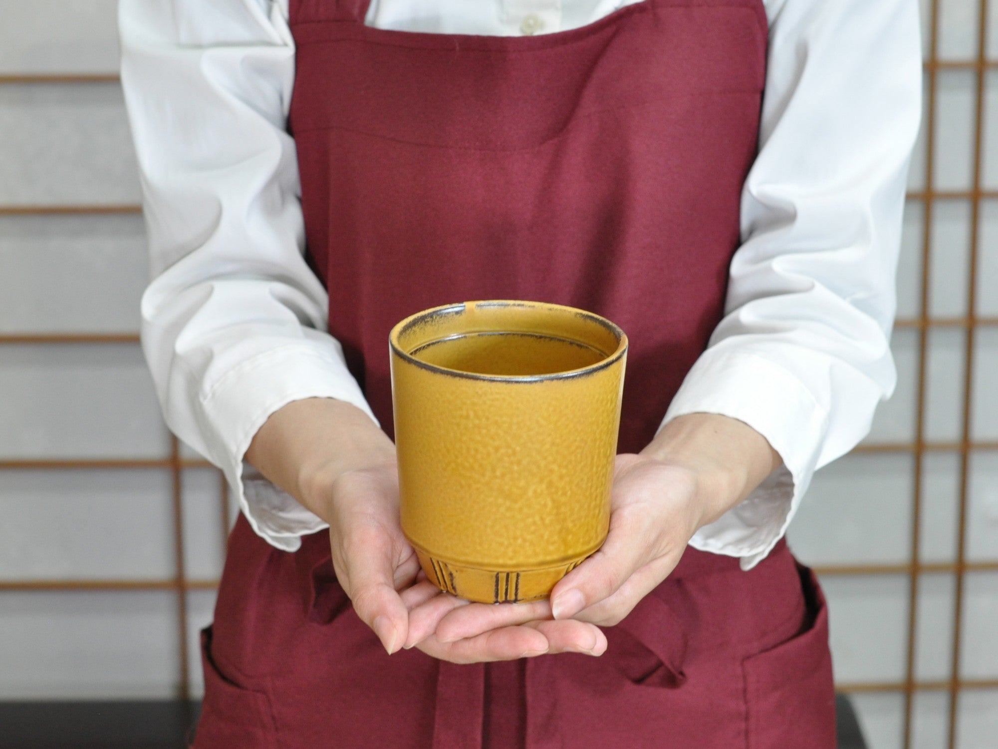 美濃焼】 筒型丸深 3号 カラメル 幅9.3cm×高さ10cmの販売｜盆栽妙