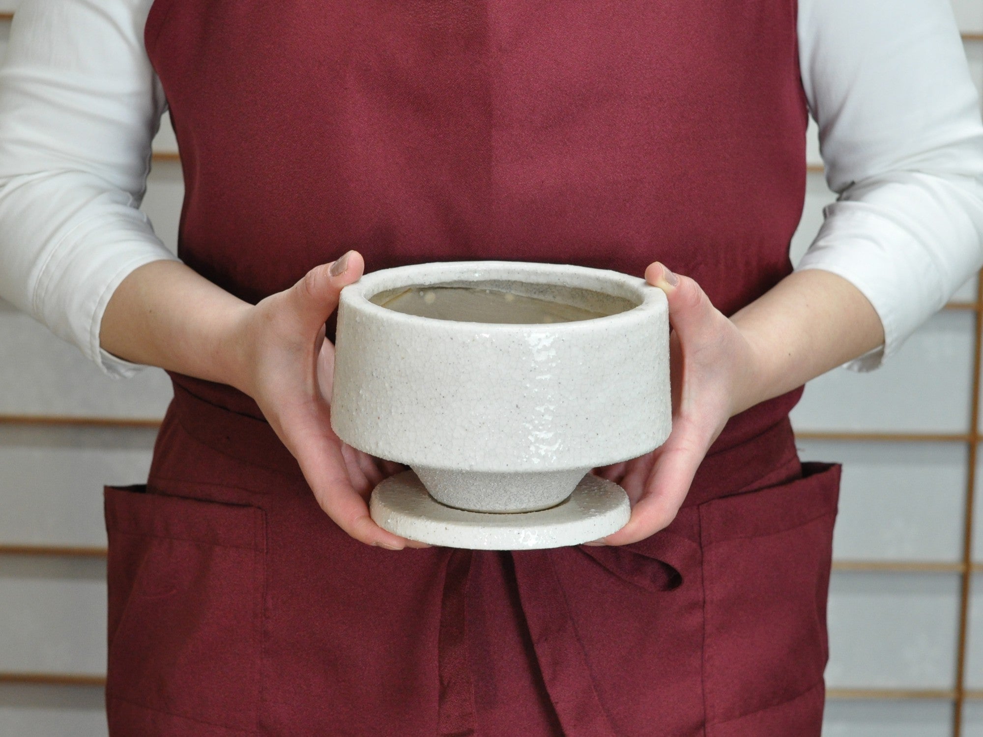 夕凪 ホワイト 大 5号 受け皿付き 幅15.5cm×高さ10cmの販売｜盆栽妙