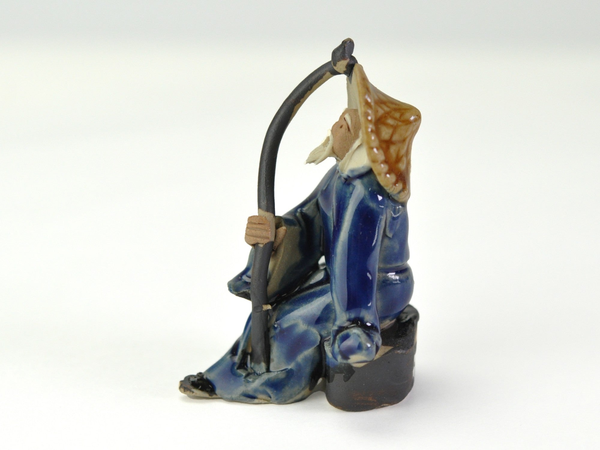 陶器の置物 フィギュア 杖をついた老人の販売｜盆栽妙 – 盆栽妙 本店