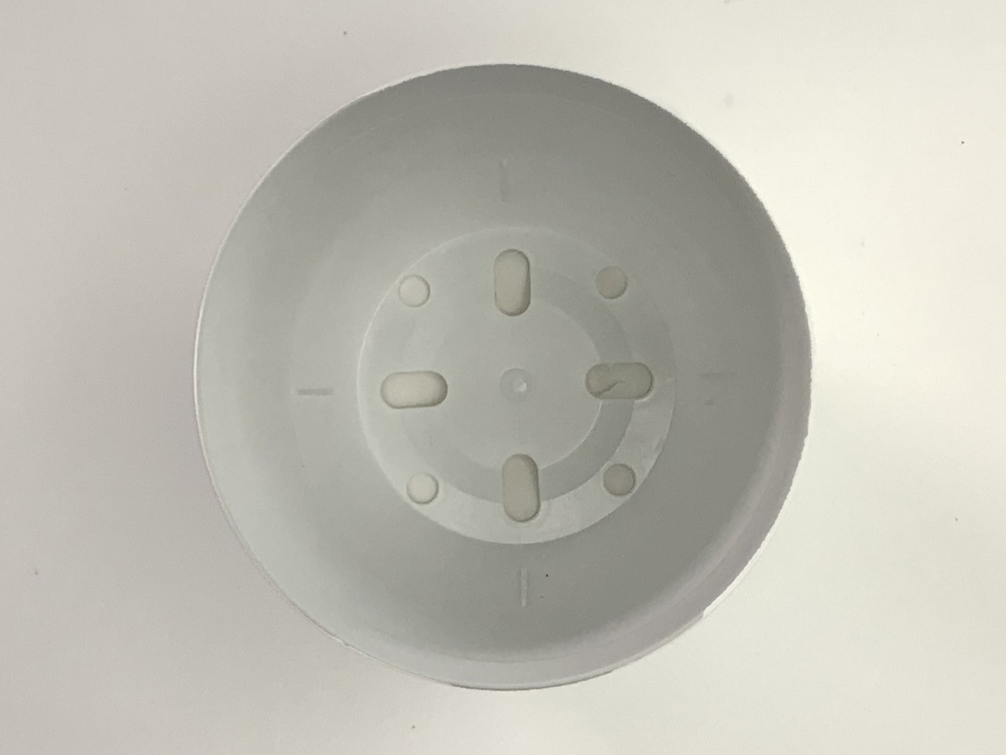 プラスチック鉢