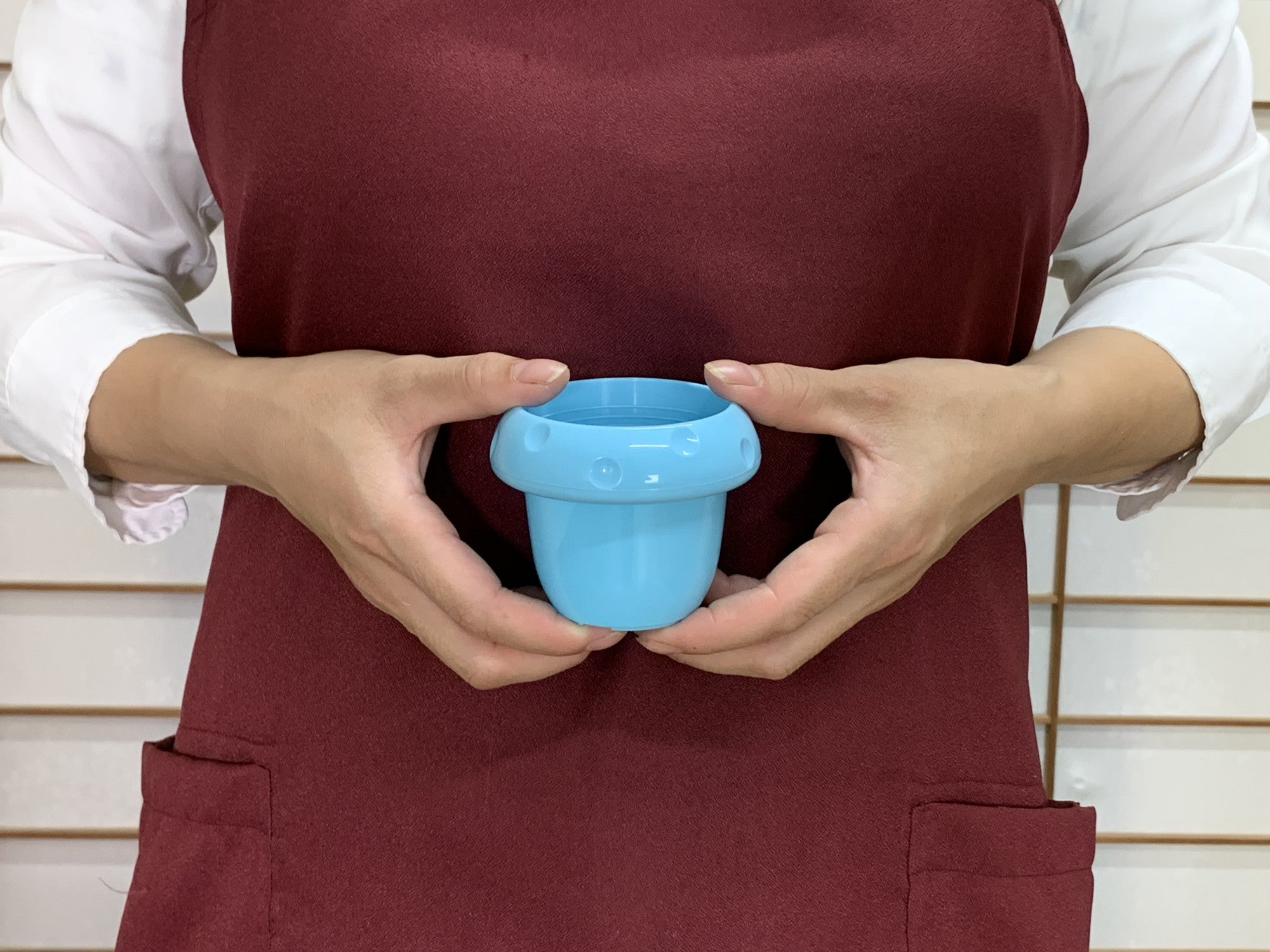 プラ鉢 2.5号 マッシュルームポット スカイブルー 幅8cm×高さ6.4cm の