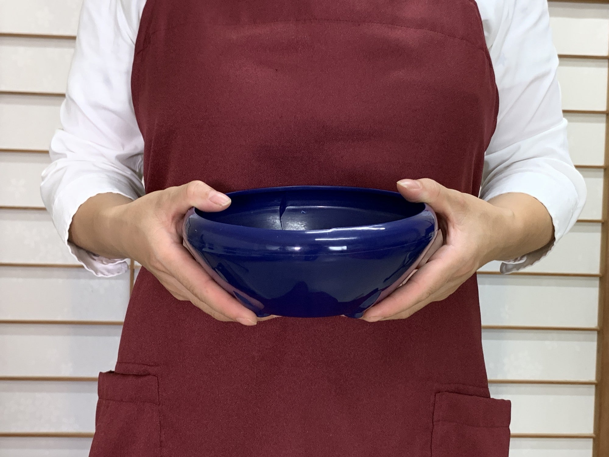 プラ鉢 6号 鉄鉢 青 幅17.2cm×高さ6.8 cmの販売｜盆栽妙 – 盆栽妙 本店