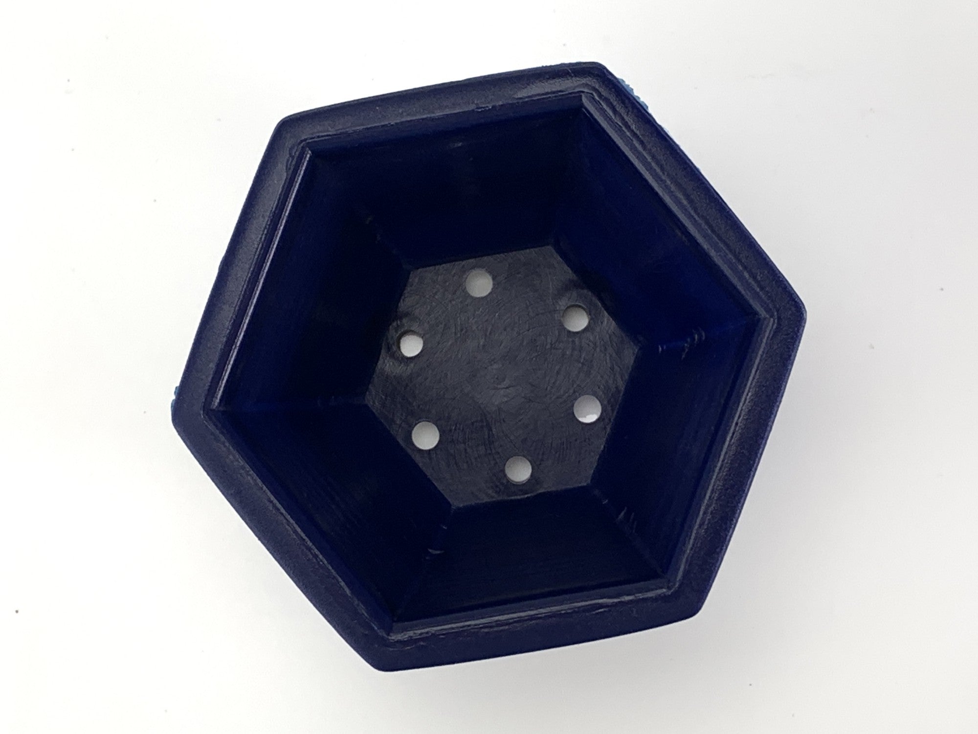 プラ鉢 3号 八角鉢 青 3RK 幅9cm×高さ7cm の販売｜盆栽妙 – 盆栽妙 本店