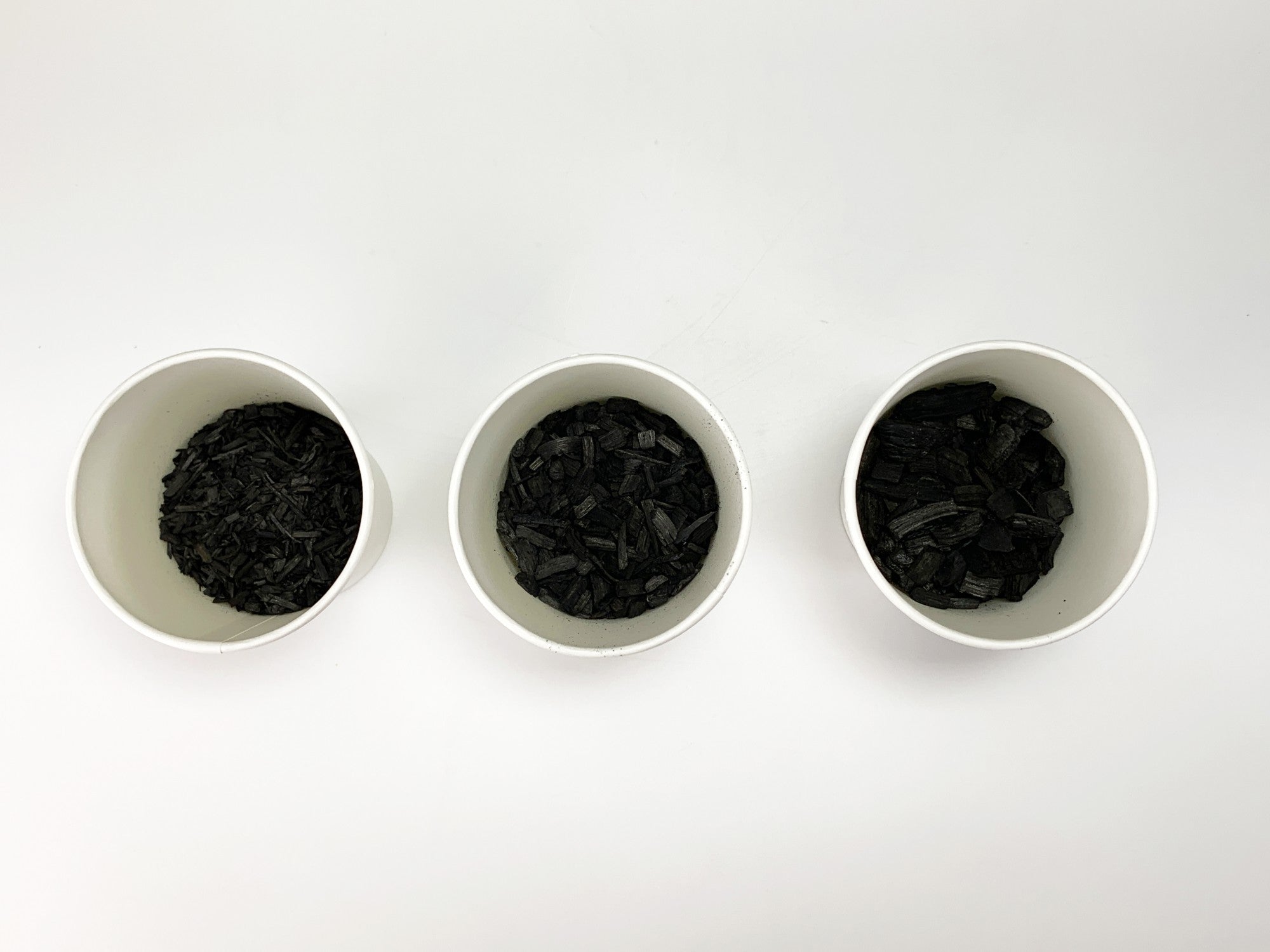 竹炭 細粒 Sサイズ 300mlの販売｜盆栽妙 – 盆栽妙 本店