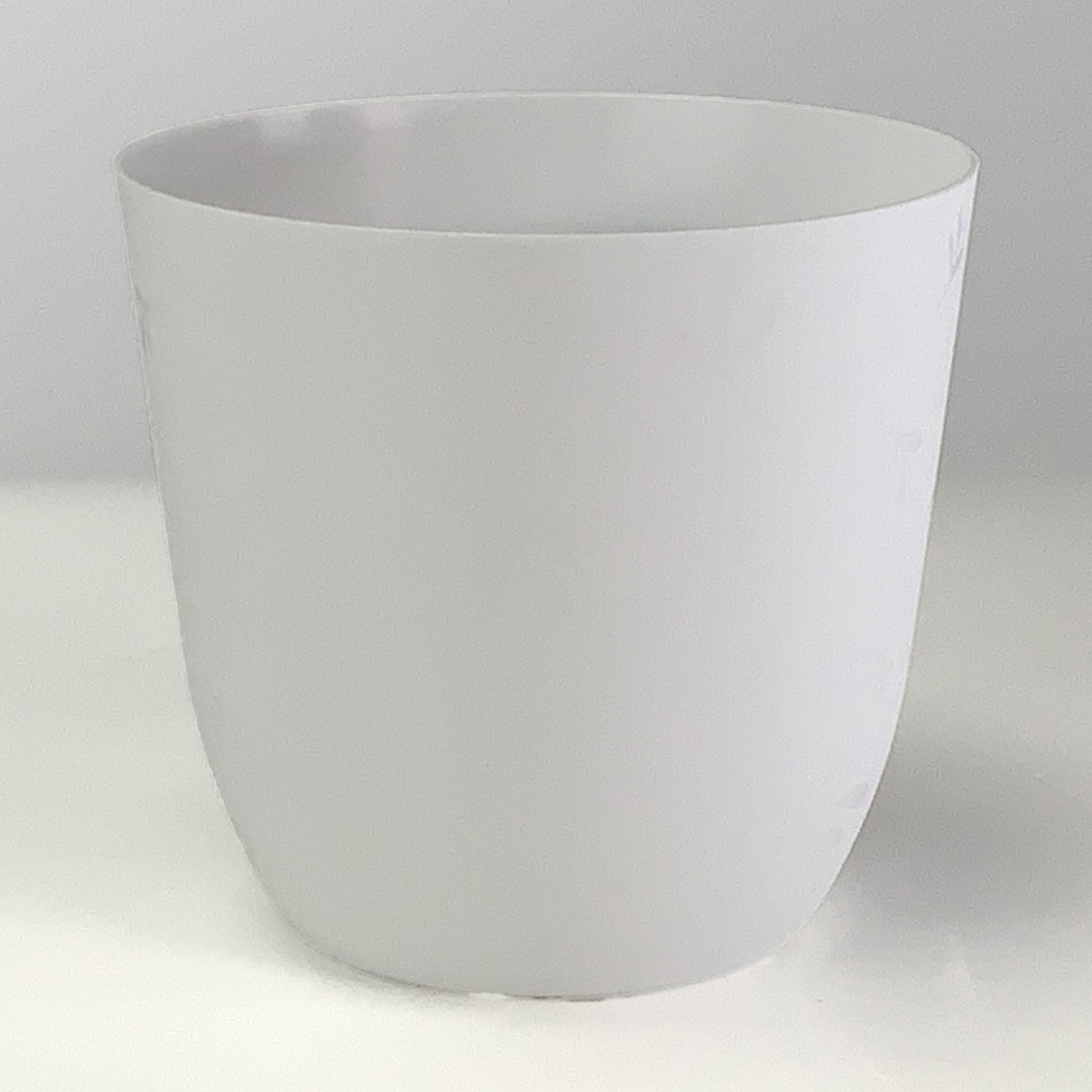 プラスチック鉢