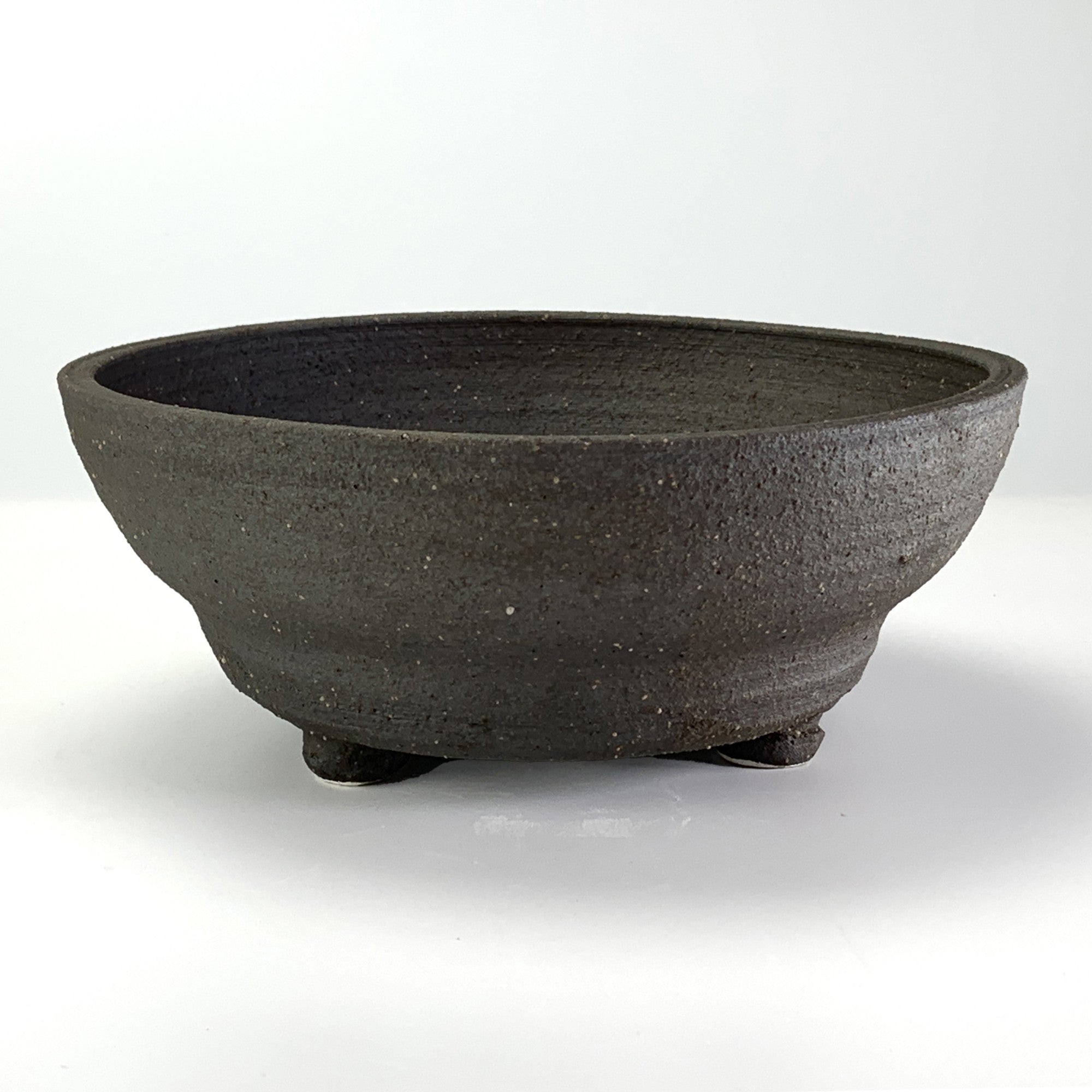 信楽焼 浅丸鉢足付 5号の販売｜盆栽妙 – 盆栽妙 本店