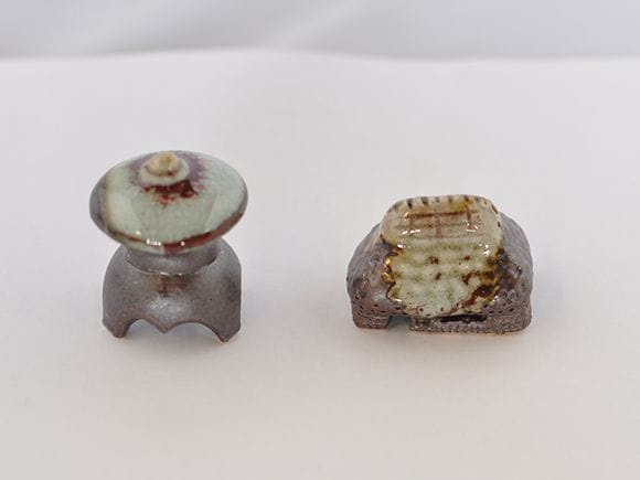 盆栽飾り 南蛮焼2点(古民家小 雪見丸灯籠) 美濃焼