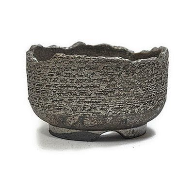 【信楽焼】4号鉢　黒窯変松皮ちぎり尻丸