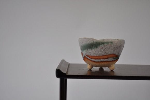 白掛三ツ足　 【山野草鉢】【4号】【信楽焼】