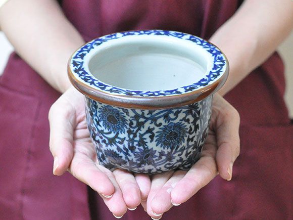 瀬戸焼】4号鉢 唐草ストーン小丸｜園芸鉢通販のミニ鉢屋 – 盆栽