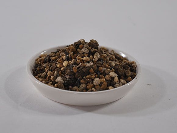 山野草の土  重さ:500g 内容量:0.5L