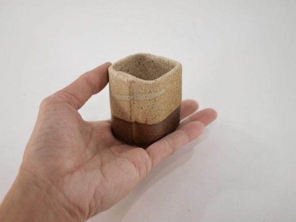 【信楽焼】【植木鉢】黄泥窯肌合せ角ミニ　2号鉢