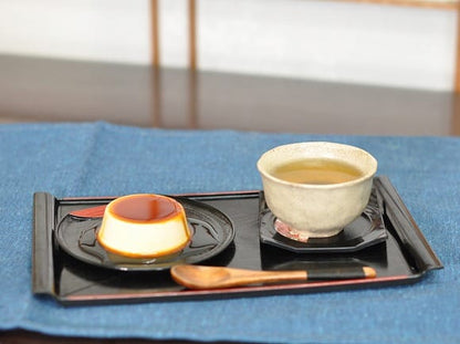 お花の盆栽とお菓子セット ミニ長寿梅と神戸プリン 受け皿付き