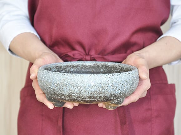 鉄鉢 白雪 【盆栽鉢】【6号】【信楽焼】幅18.5cm×高さ7.5cm