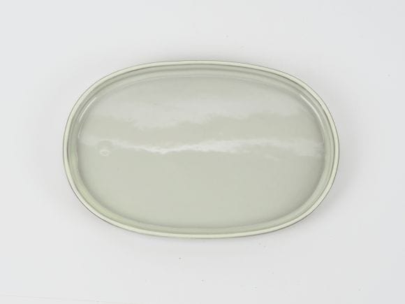 瀬戸焼 小判水石 クリーム 6号 幅18.5cm×奥行12.2cm×高さ2cm