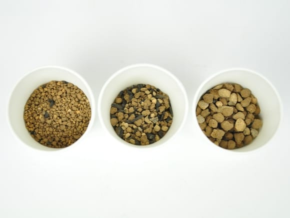 盆栽の土【中粒5mm-L】オリジナル配合  重さ:3kg  内容量:3.4L