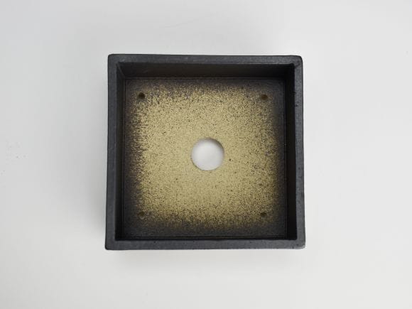 黒4号　正角鉢　幅12cm×高さ5cm