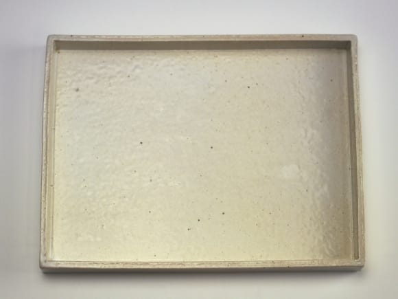 白 長角手造り水石 8号 幅約24cm×奥行約18cm×高さ約2～3cm