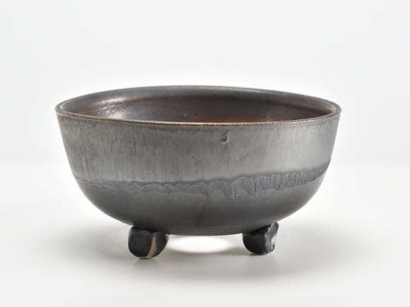銀彩丸三ツ足 6号 幅約19cm×高さ約10cmを販売｜盆栽妙 – 盆栽妙 本店