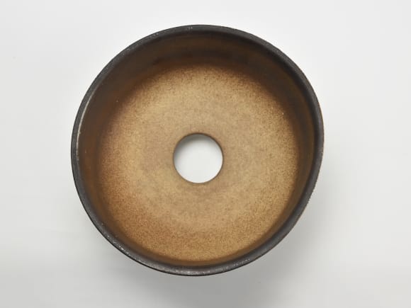 銀彩丸三ツ足 6号 幅約19cm×高さ約10cm