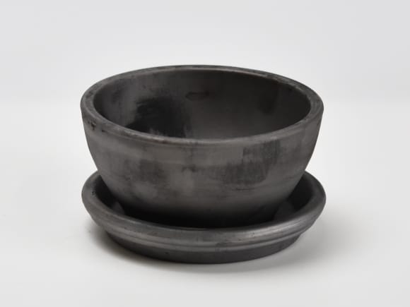椀型いぶし 4号【受け皿付き】幅約12～13cm×高さ約6～7cm 受け皿幅約12～13cm×高さ約2cm