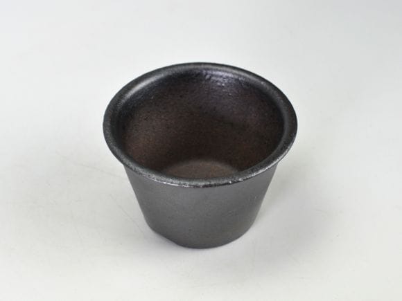 黒3.5号 浅型ラッパ鉢