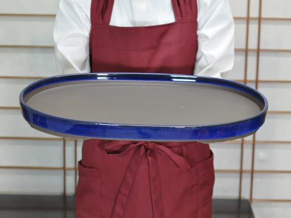 瀬戸焼生子15号小判水石(穴ナシ) 幅47.9cm×奥行き32cm×高さ3.3cm