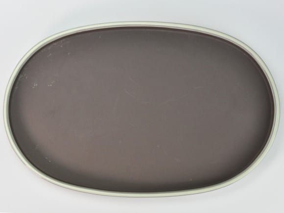 瀬戸焼クリーム14号小判水石(穴ナシ) 幅44.7cm×奥行き28.5cm×高さ3.2cm