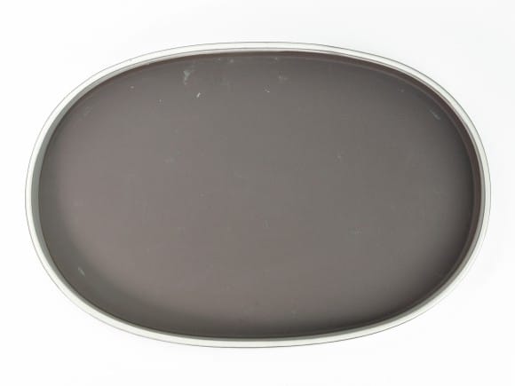 瀬戸焼クリーム15号小判水石(穴ナシ) 幅47.9cm×奥行き32cm×高さ3.3cm