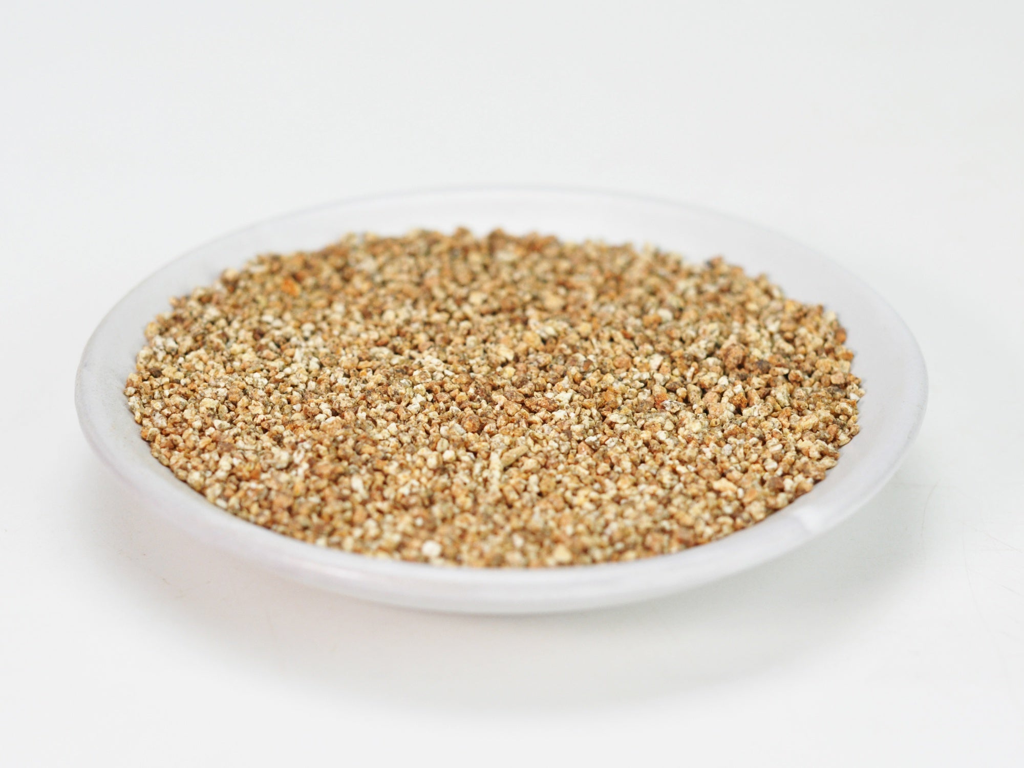 鞍馬砂 小粒2kg 盆栽の化粧砂を販売｜はじめる専門店 盆栽妙 – 盆栽妙 本店