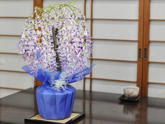 店舗の商品販売 ヒノキの花瓶 直径7㎝ × 高さ25㎝ - インテリア小物